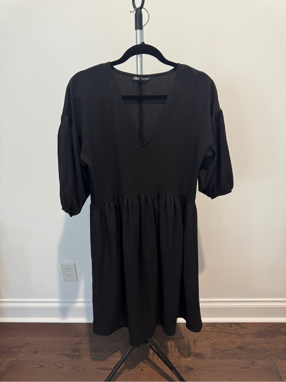 Zara Black Midi Dress with V-Neck